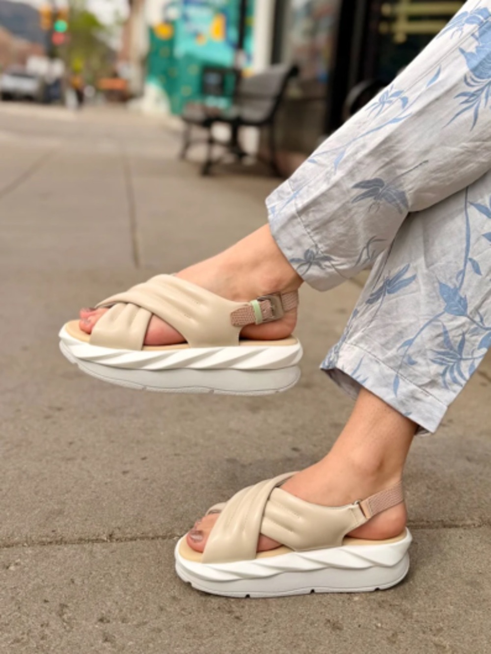 4CCCCEES Mellow Mana Platform Sandal in Cream - Picture 3 of 6